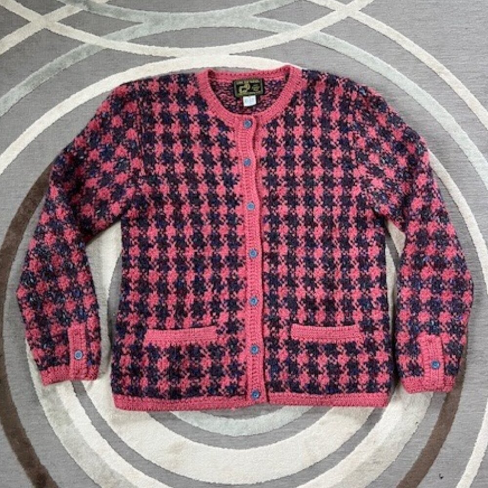 Vintage South Wool  Heavy Hand Knit Front button Sweater Cardigan Woman's Medium